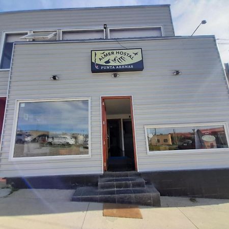 Almer Hostal Punta Arenas Extérieur photo