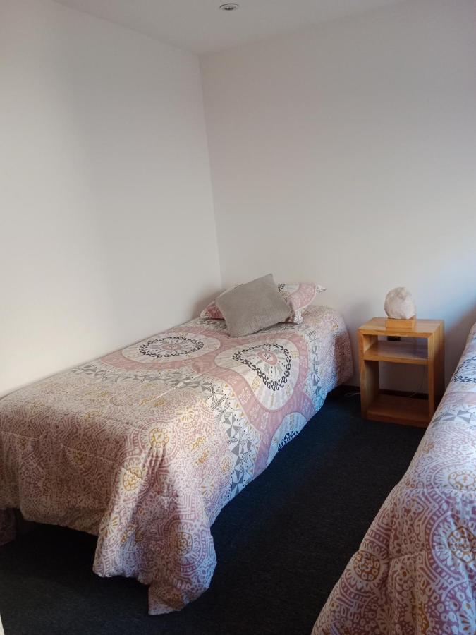 Almer Hostal Punta Arenas Extérieur photo